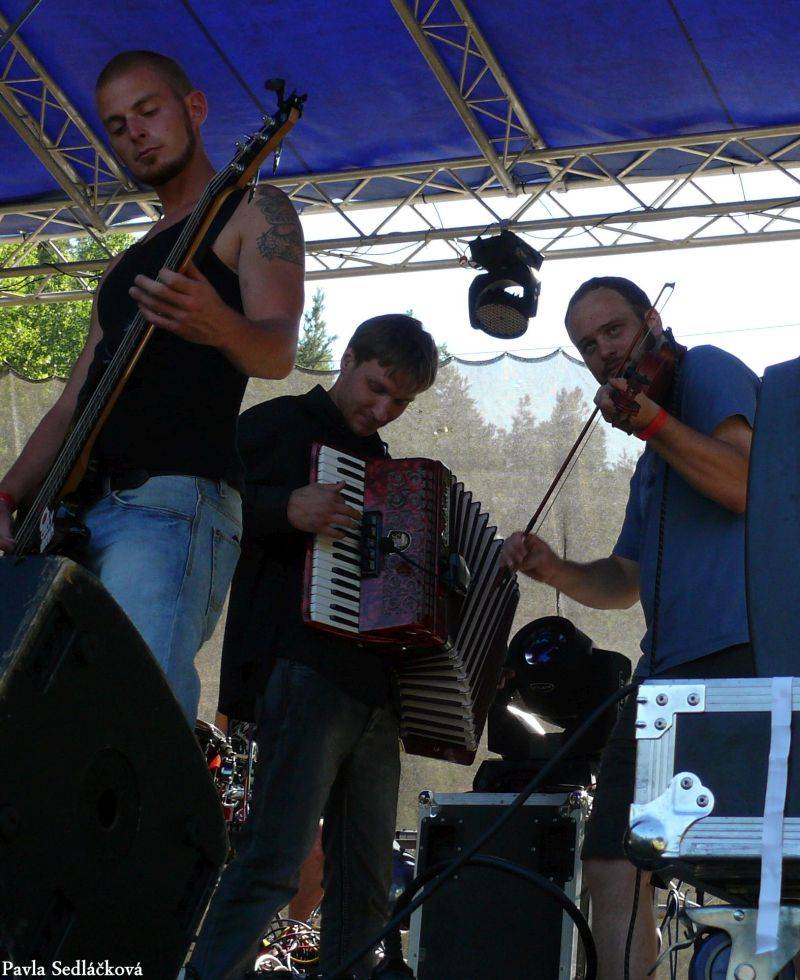 Rockové léto završilo prázdniny na Mži. Fanoušky přilákali Trautenberk i Alkehol