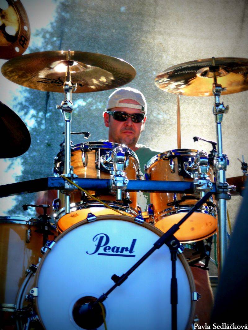 Rockové léto završilo prázdniny na Mži. Fanoušky přilákali Trautenberk i Alkehol