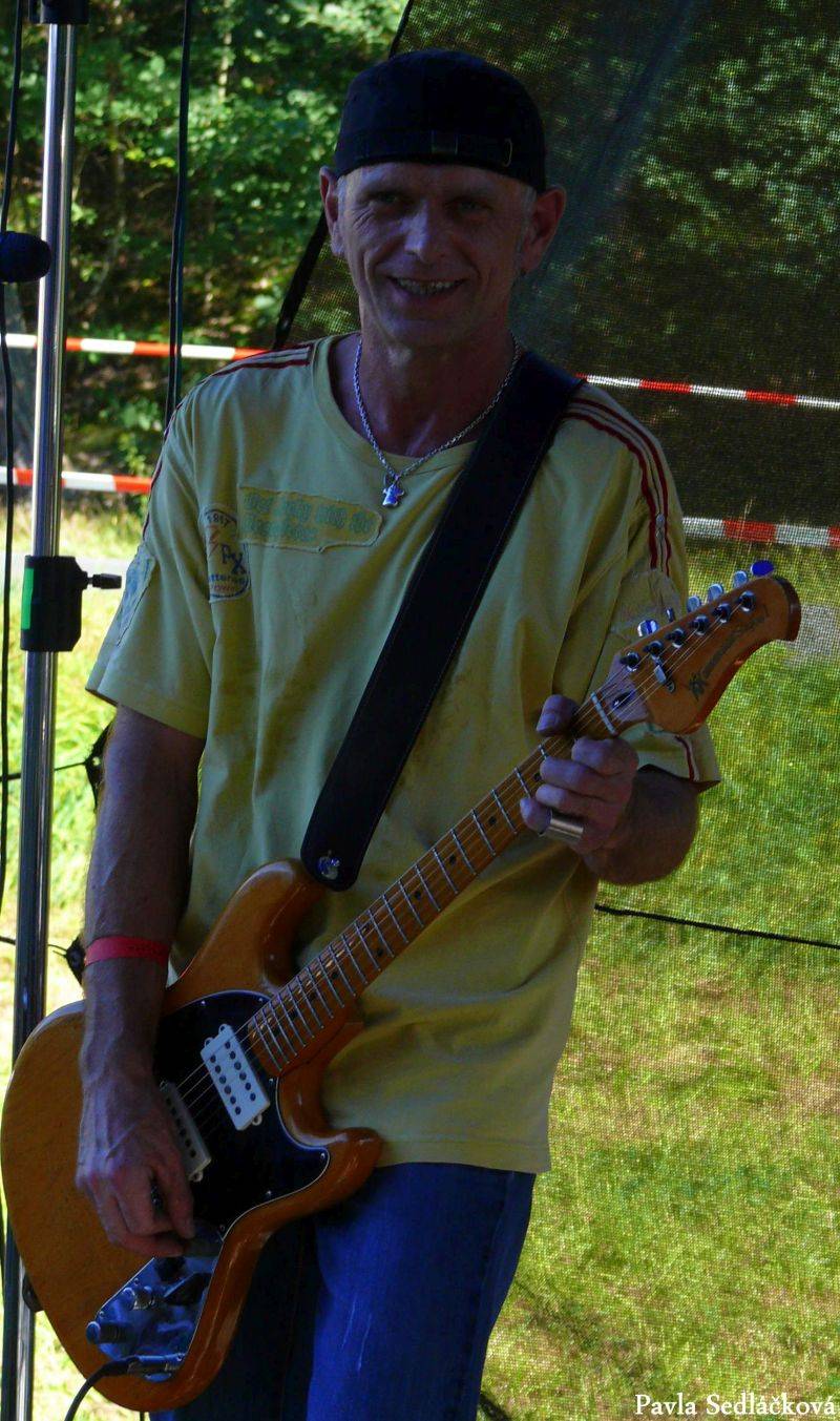 Rockové léto završilo prázdniny na Mži. Fanoušky přilákali Trautenberk i Alkehol