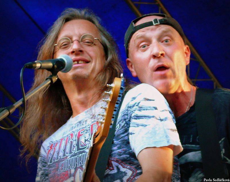 Rockové léto završilo prázdniny na Mži. Fanoušky přilákali Trautenberk i Alkehol