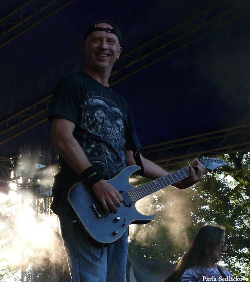 Rockové léto završilo prázdniny na Mži. Fanoušky přilákali Trautenberk i Alkehol