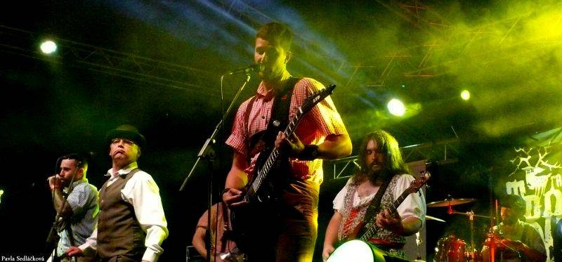 Rockové léto završilo prázdniny na Mži. Fanoušky přilákali Trautenberk i Alkehol