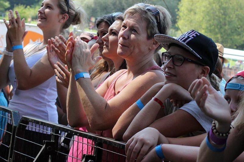 Brněnského trosečníka rozehřáli Čechomor, Slza a No Name