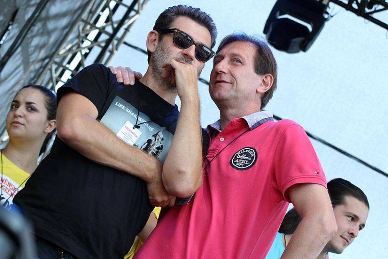 Brněnského trosečníka rozehřáli Čechomor, Slza a No Name