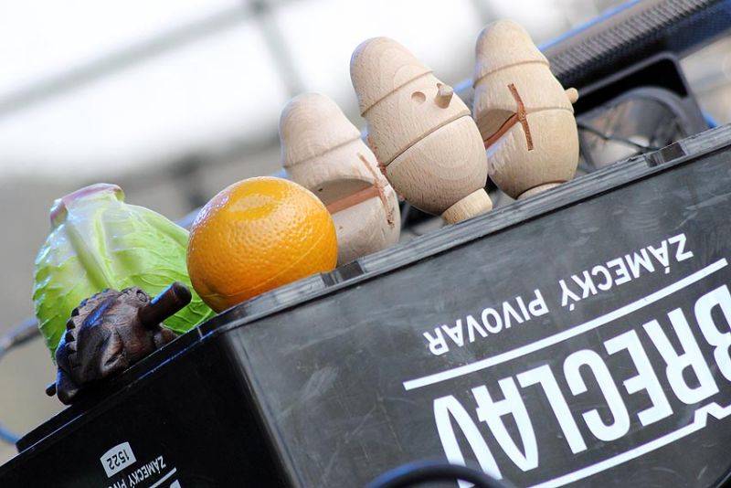 Brněnského trosečníka rozehřáli Čechomor, Slza a No Name