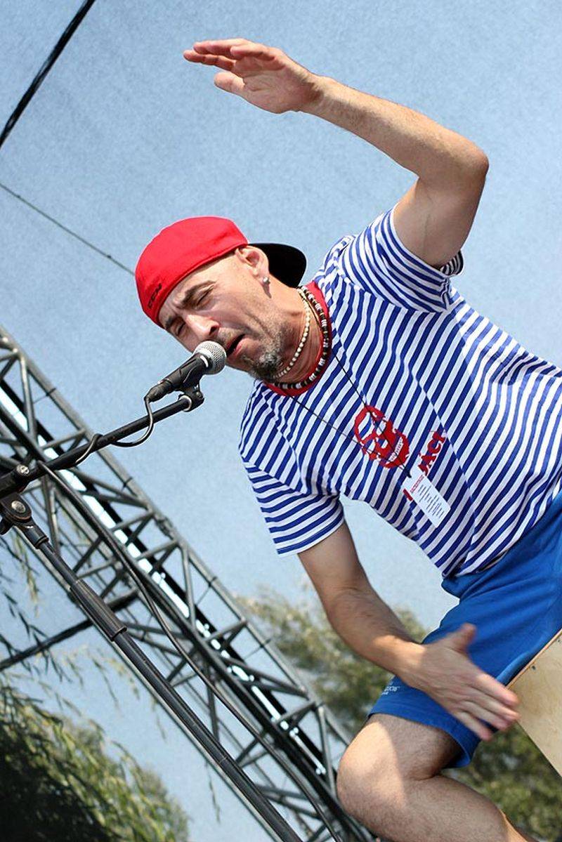 Brněnského trosečníka rozehřáli Čechomor, Slza a No Name