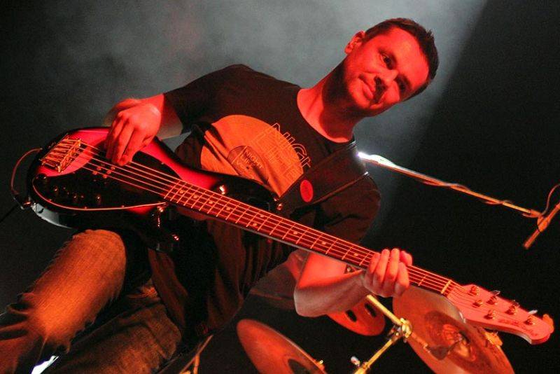 Brněnského trosečníka rozehřáli Čechomor, Slza a No Name