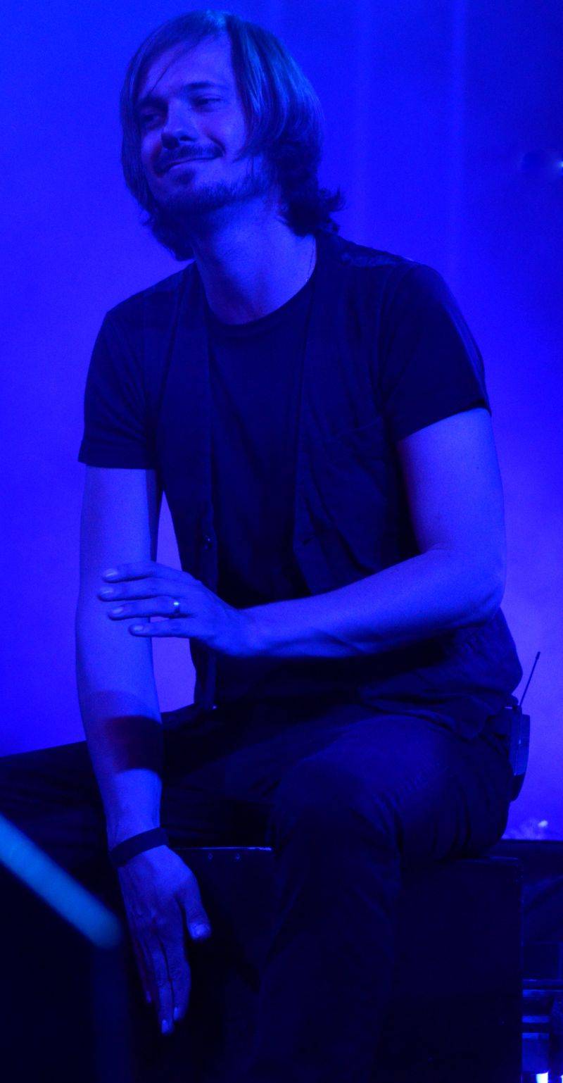 Koncert Čechomoru na Střeleckém ostrově osvětlovali i fanoušci