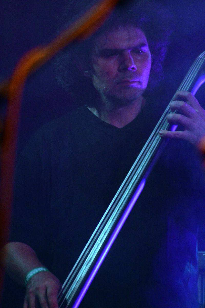 Koncert Čechomoru na Střeleckém ostrově osvětlovali i fanoušci