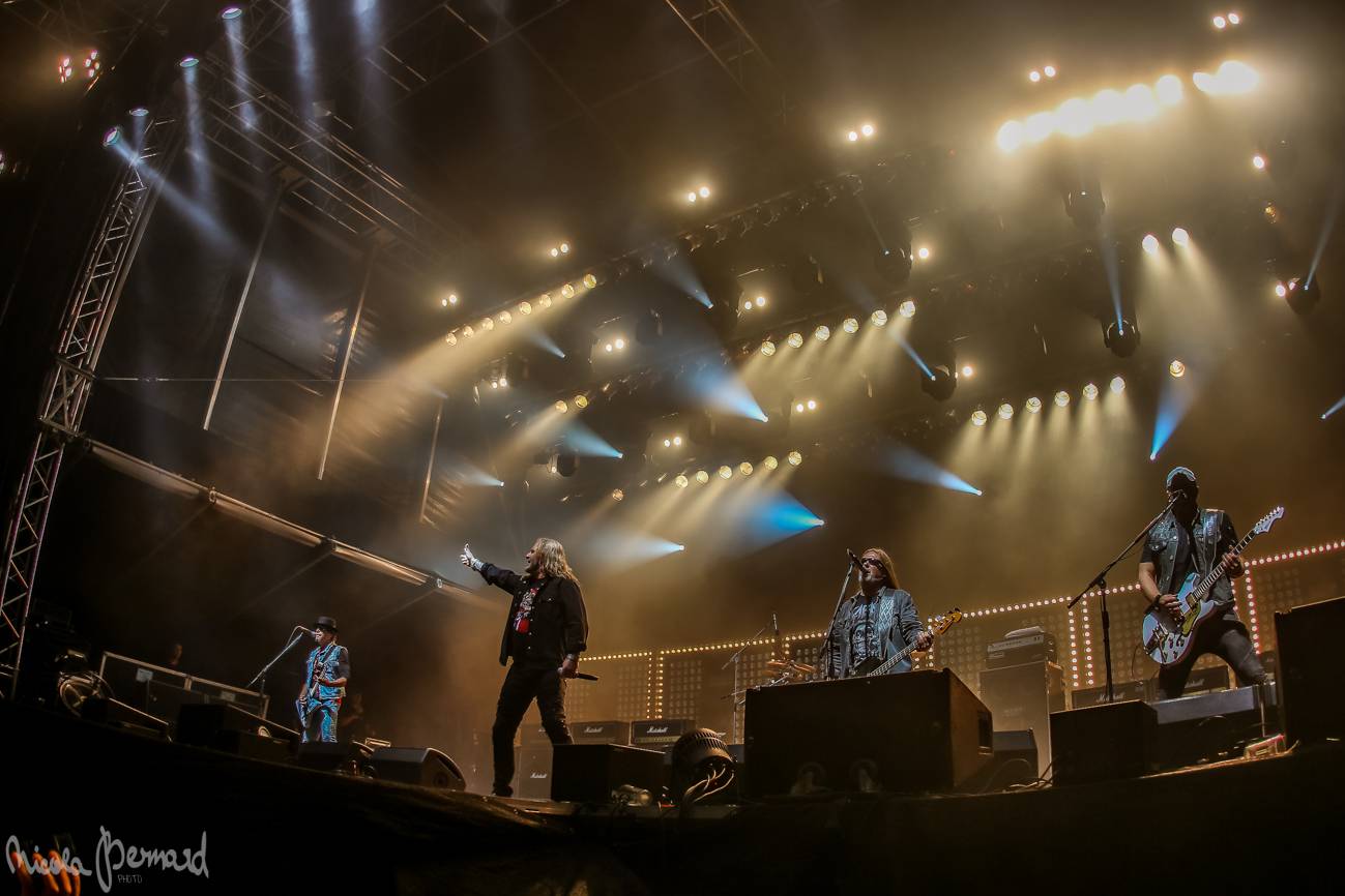 Kabát na Hrad? Proč ne! Letní turné vrcholilo na Bezdězu