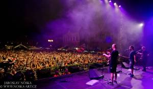 Wohnout na Žatecké Dočesné: Dvouhodinový koncert, skvělé publikum a jako host Eva Pilarová