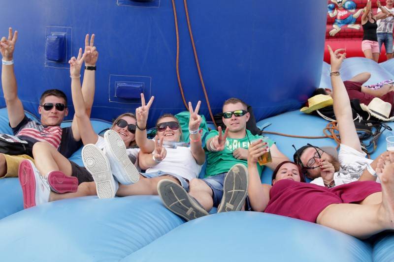 Hrady CZ se loučily na Bezdězu, hráli Kabát, Vypsaná Fixa i UDG