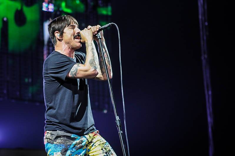 Red Hot Chili Peppers se vrátili do Prahy ve velkém stylu