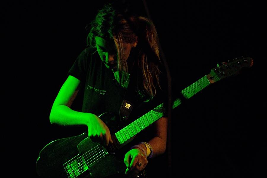 Britská senzace Wolf Alice přivábila fanoušky do Akropole