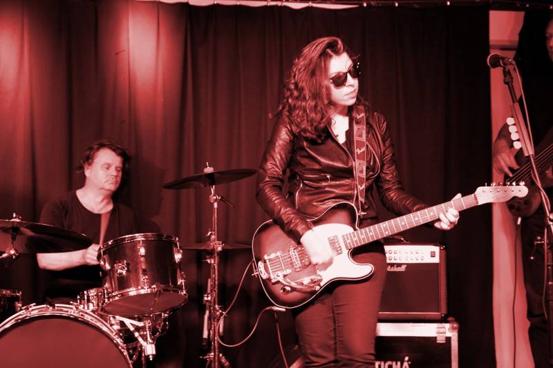 Tichá dohoda představila v pražském Bontonlandu rozšířenou reedici EP Achtung 30!