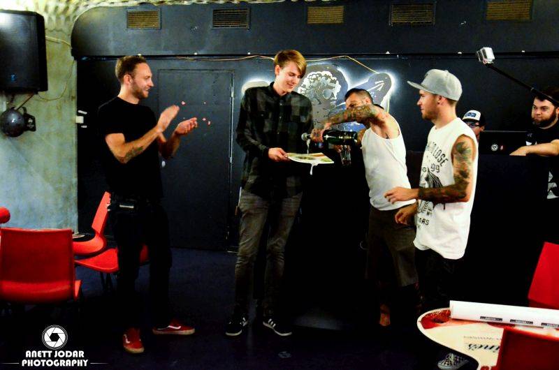 V Rock Café začal Art Block Festival, dorazili i Pipes And Pints