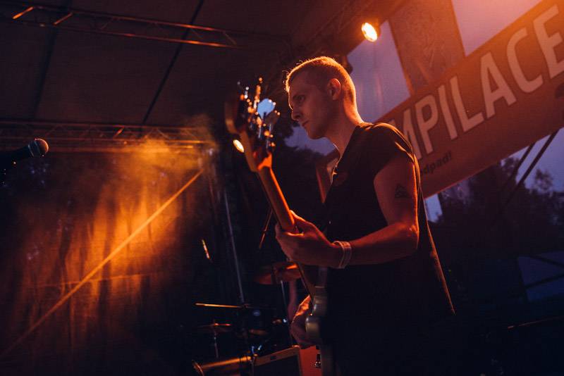 Ekompilace ve Frýdlantu: Velký aplaus pro Tata Bojs, místo Zrní dorazil Thom Artway