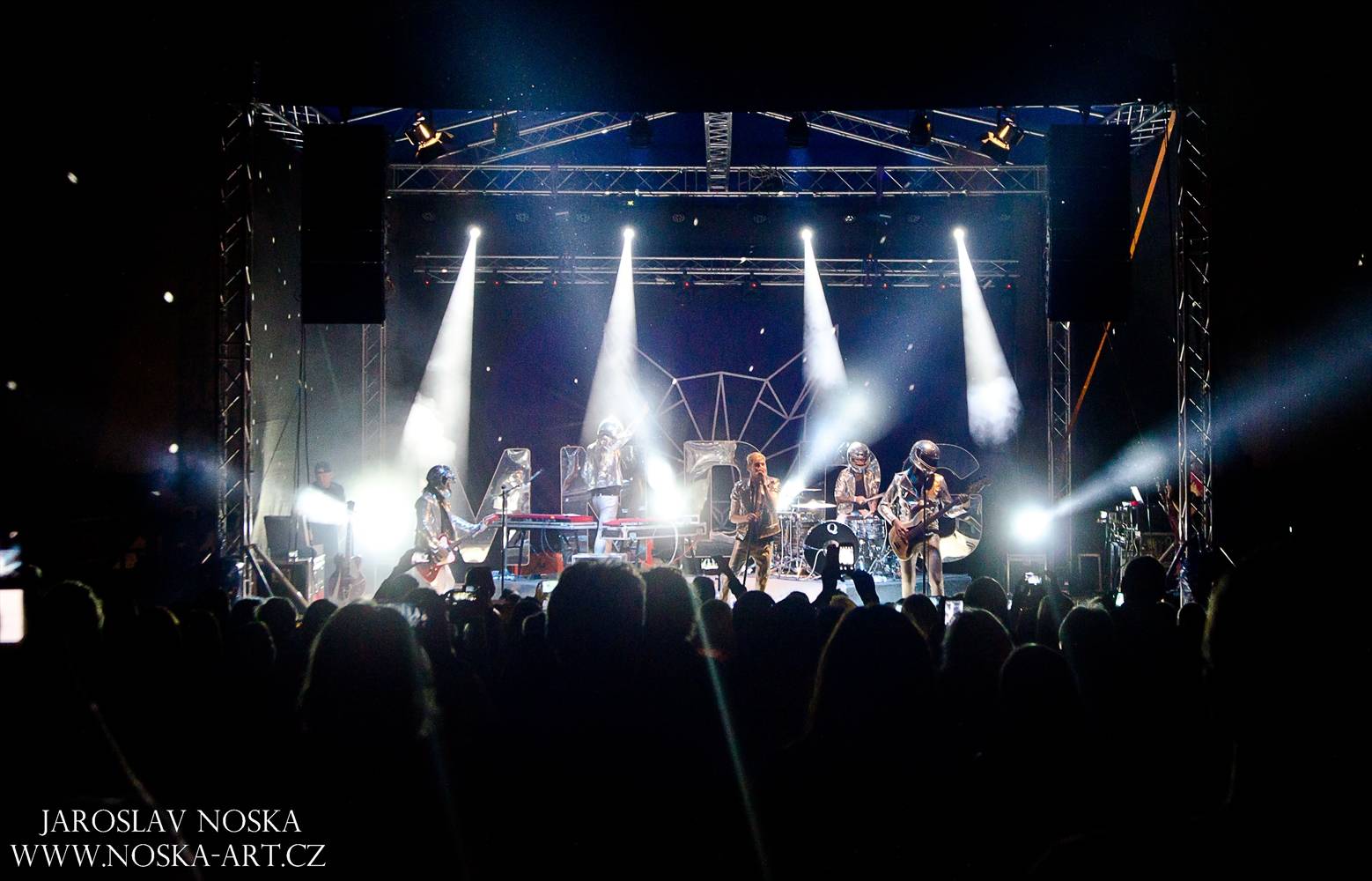 Mandrage v Litvínově: Open air zastávka před podzimní částí turné