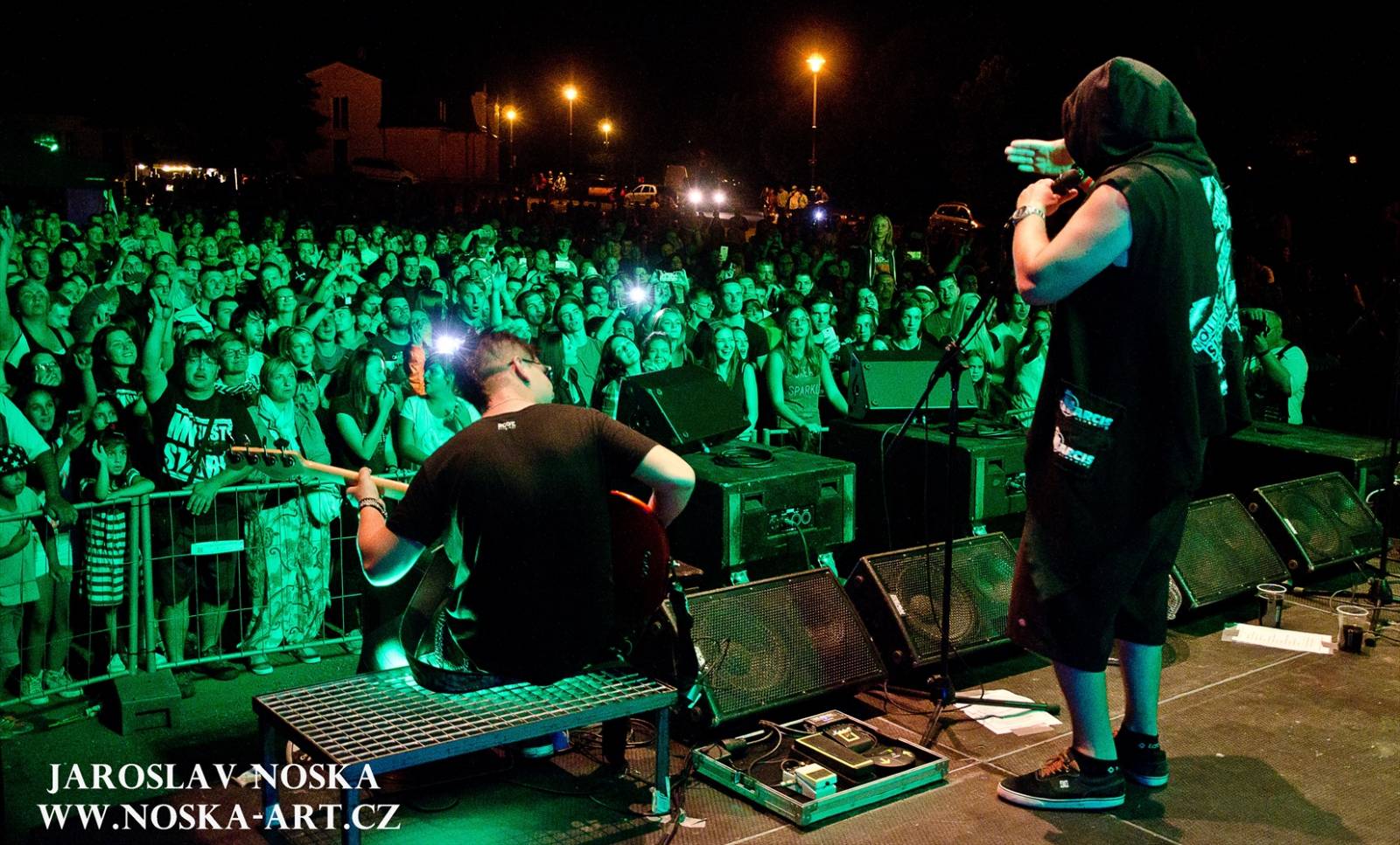 Po Klášterci se promenádovali Wohnout, Rybičky 48 a na závěr Vypsaná Fixa