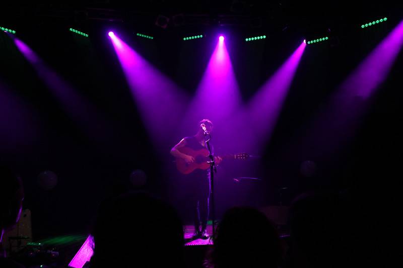 The Tallest Man On Earth přivezl do Prahy své písně o strachu i opouštění