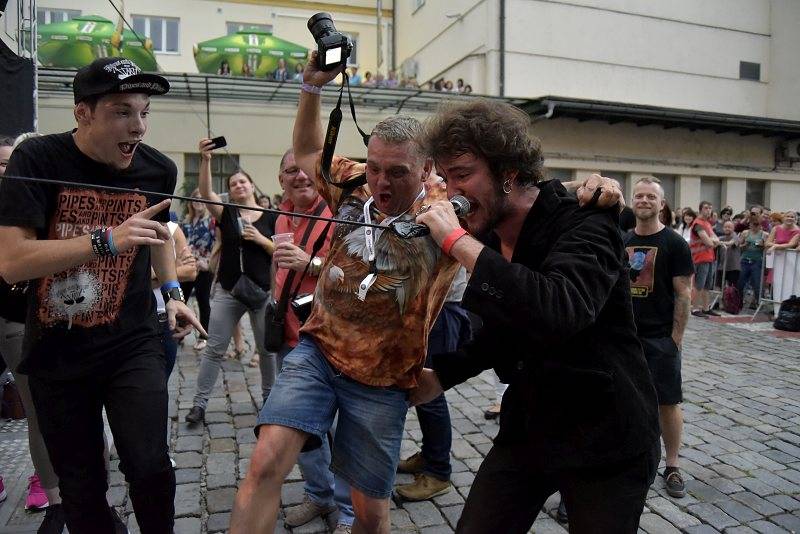 David Koller pozval přátele do pivovaru, vystoupili Vladimir 518, Kato i Hentai Corporation