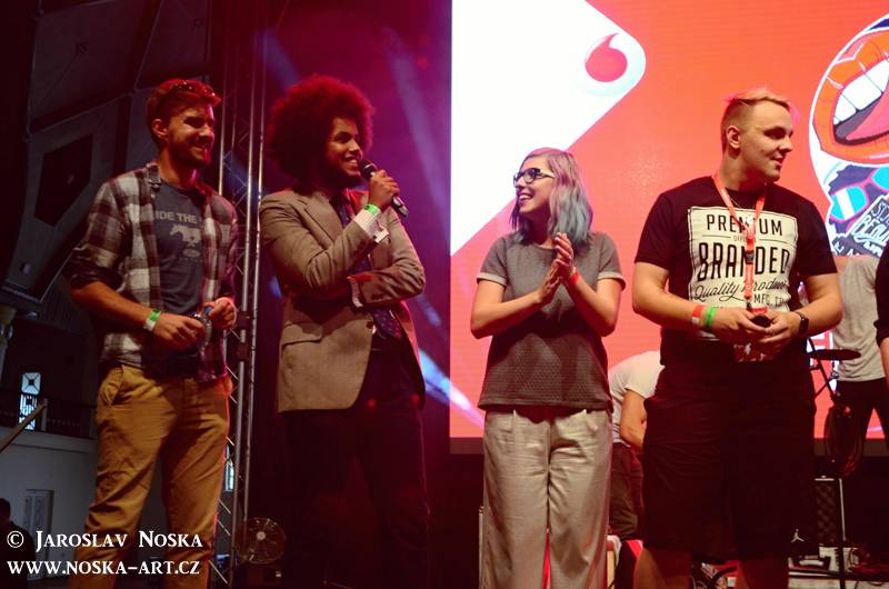 ONLINE: Vodafone YouFest vítá YouTubery i hudební hvězdy