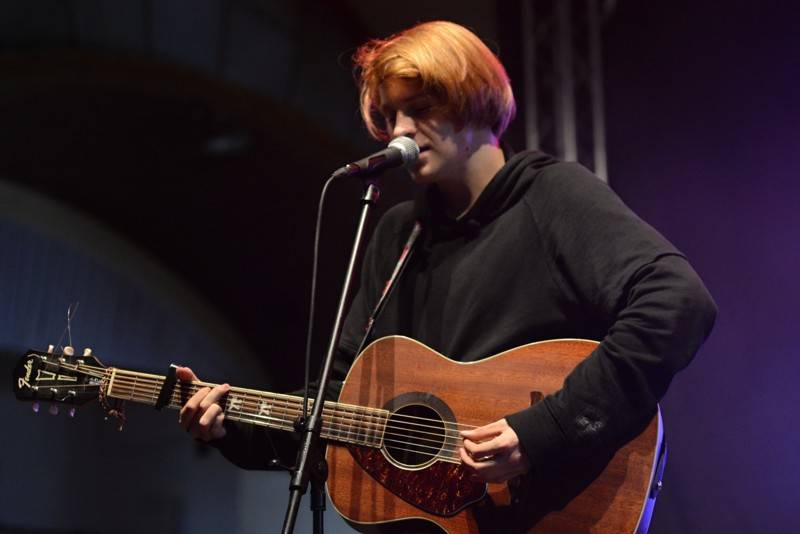 Vodafone You Fest potěšil mladé fanoušky: Vystoupili Ben Cristovao, Slza nebo Majk Spirit