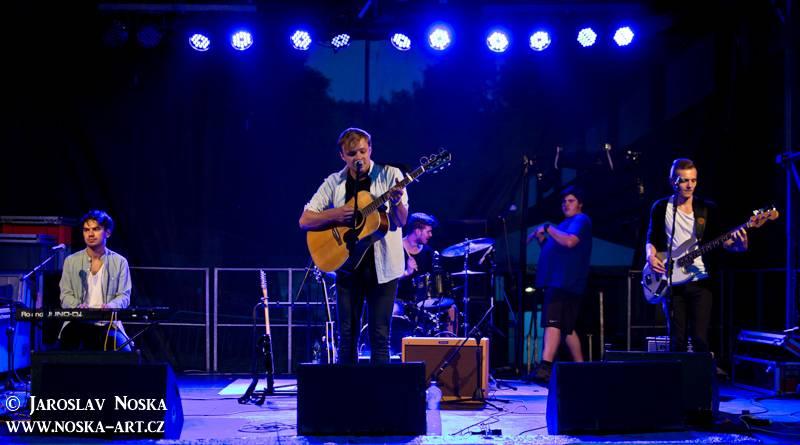 Festival Bezručák: V Hřebíkárně bavili Peter Pan Complex, Thom Artway, IAN a jako zlatý hřeb UDG