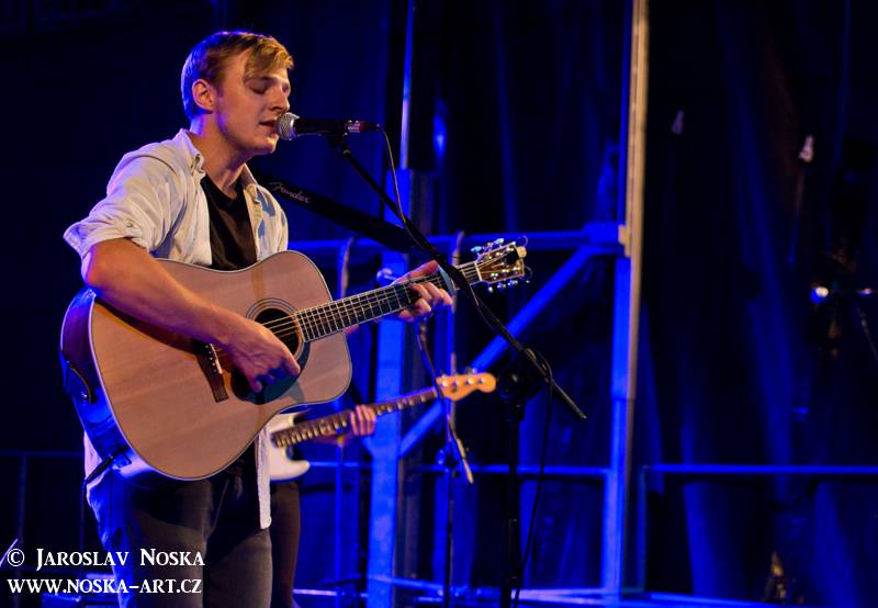 Festival Bezručák: V Hřebíkárně bavili Peter Pan Complex, Thom Artway, IAN a jako zlatý hřeb UDG