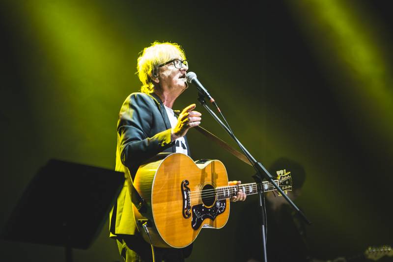 Miro Žbirka měl i v Ostravě po boku Mariku Gombitovou, nechyběl ani odkaz Beatles