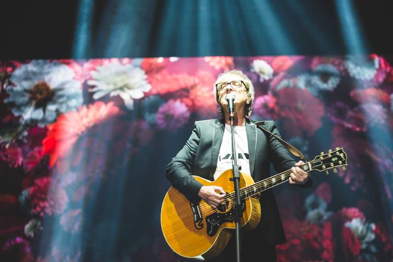 Miro Žbirka měl i v Ostravě po boku Mariku Gombitovou, nechyběl ani odkaz Beatles