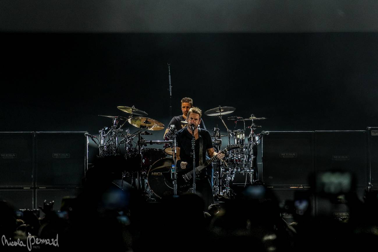 Nickelback po třech letech v Praze: Rocková smršť a nestárnoucí hity