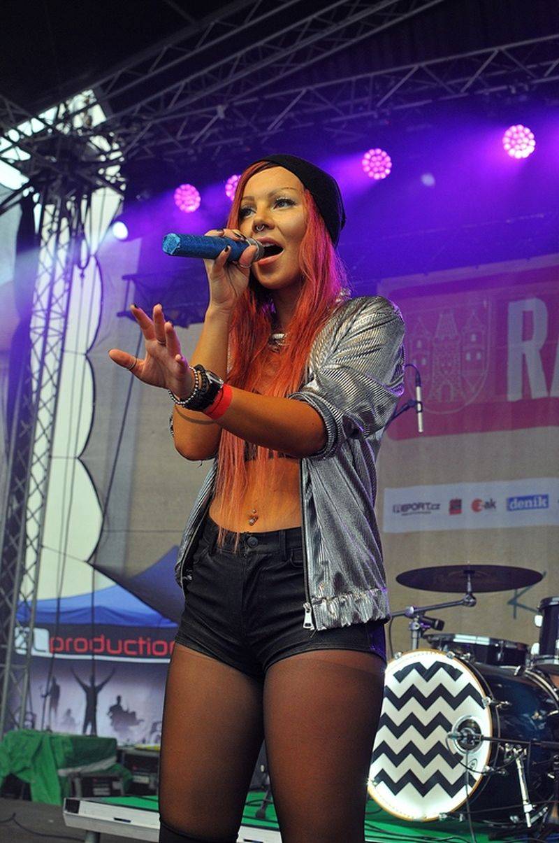 Dobřanský Radbuza fest: Fanoušky zahřáli Vypsaná Fixa, Sabina Křováková nebo ISUA