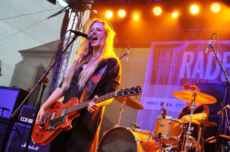 Dobřanský Radbuza fest: Fanoušky zahřáli Vypsaná Fixa, Sabina Křováková nebo ISUA