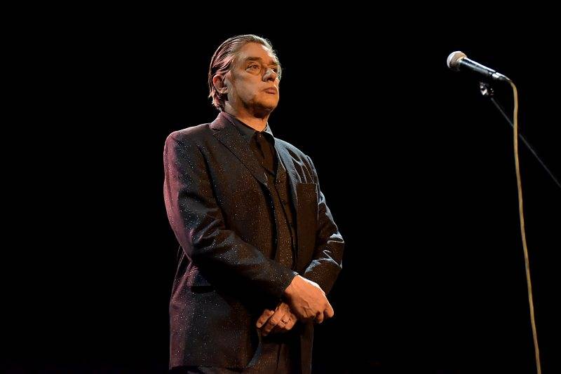 Teho Teardo a Blixa Bargeld zaplnili Palác Akropolis, jejich skladby inspiroval obraz