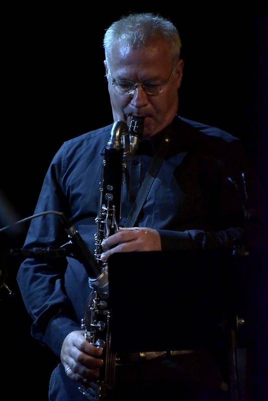 Teho Teardo a Blixa Bargeld zaplnili Palác Akropolis, jejich skladby inspiroval obraz