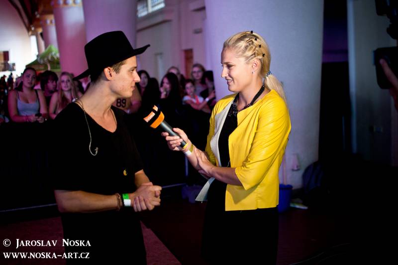 Vodafone You Fest: Spojení gamingu, jidla a mladých umělců v Holešovicích