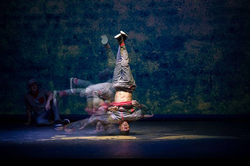 Red Bull Flying Bach - show dotažená na maximum