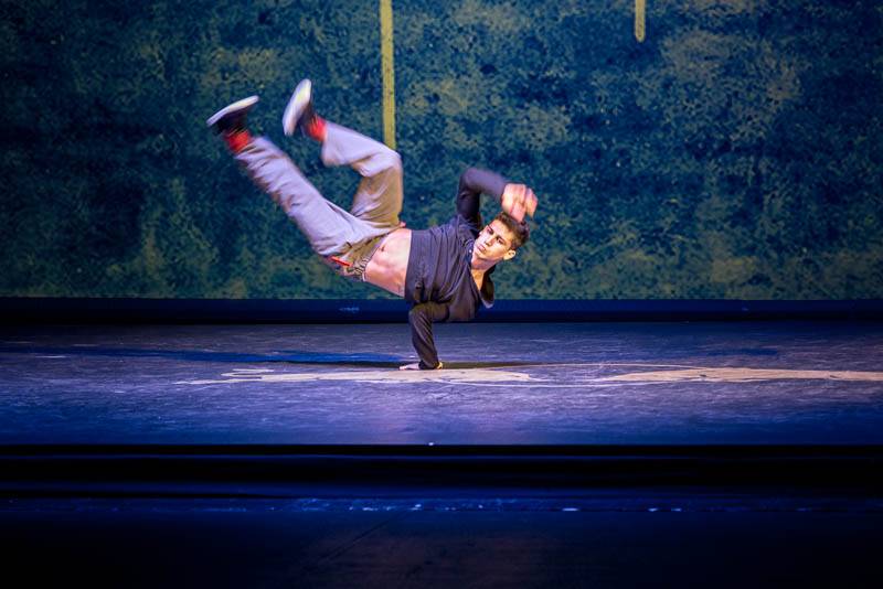 Red Bull Flying Bach - show dotažená na maximum