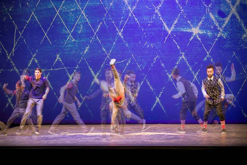 Red Bull Flying Bach - show dotažená na maximum