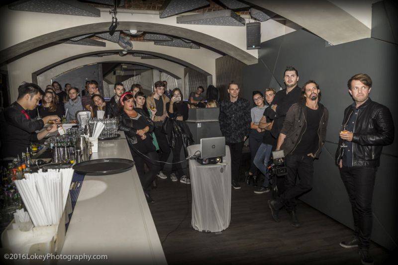 Jan Nedvěd vypustil Two Birds, dorazila i Miss Andrea Bezděková