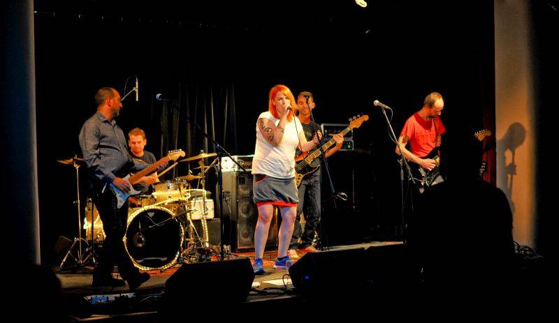 Gingerhead pokřtili v Malostranské besedě své první EP