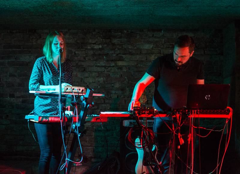 Lukas Landa pokřtil v pražském Café V lese svou druhou desku Islands