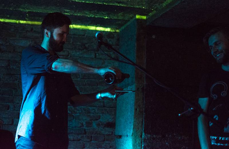 Lukas Landa pokřtil v pražském Café V lese svou druhou desku Islands