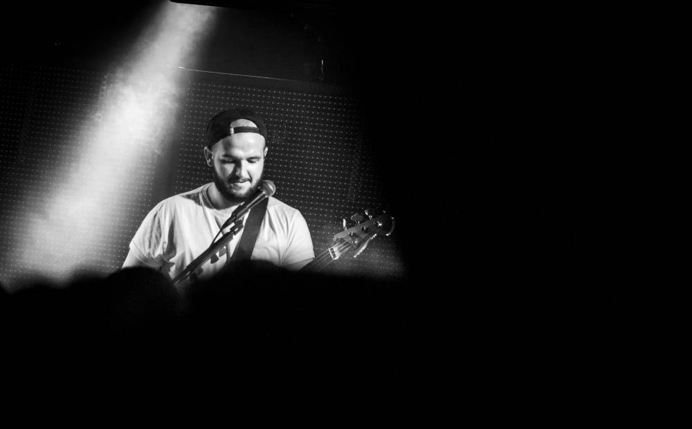 Lenny srdnatě zpívala v brněnském Metru