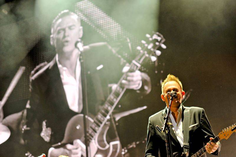 Bryan Adams v Praze připomněl své největší hity a přidal novinky