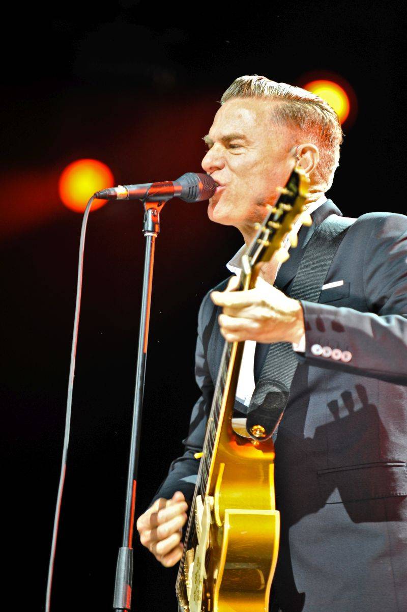 Bryan Adams v Praze připomněl své největší hity a přidal novinky