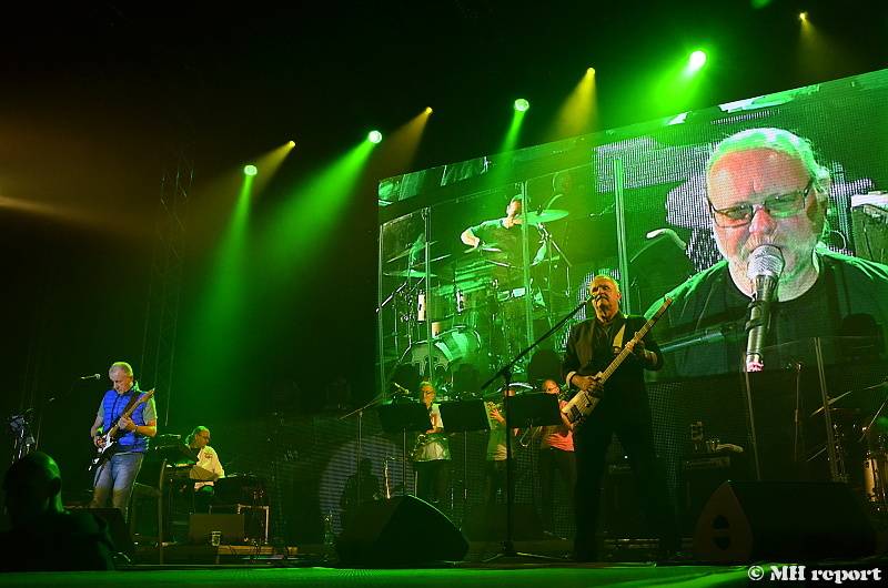 Elán v Plzni: Živé je nedostanou! 