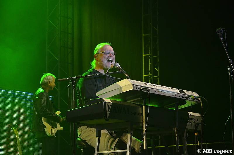 Elán v Plzni: Živé je nedostanou! 