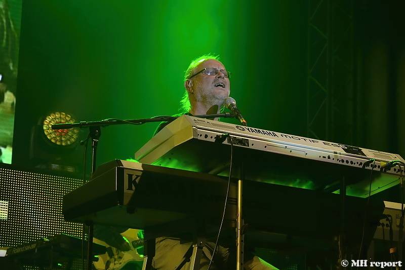 Elán v Plzni: Živé je nedostanou! 